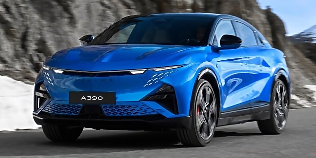 Вийшов на ринок електрокросовер Alpine A390 від Renault